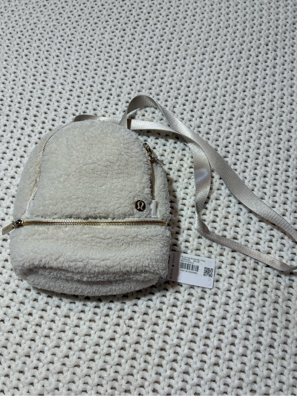 lululemon city adventurer backpack micro fleece in white opal/gold